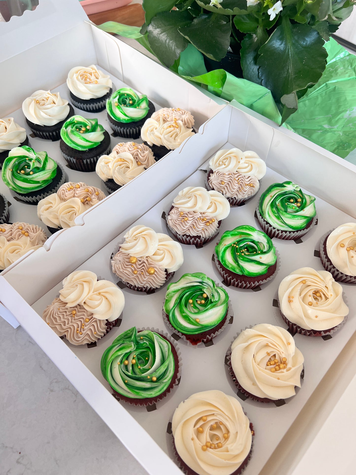 Custom Decorated Cupcakes