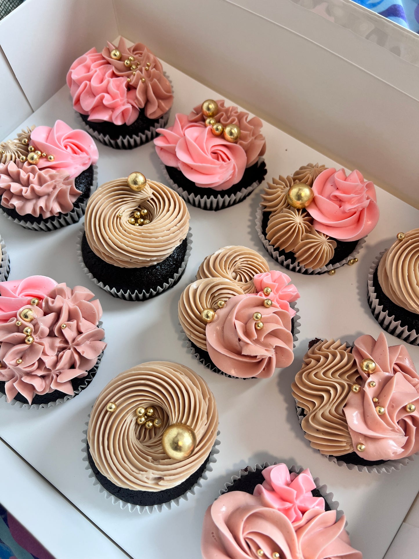 Custom Decorated Cupcakes