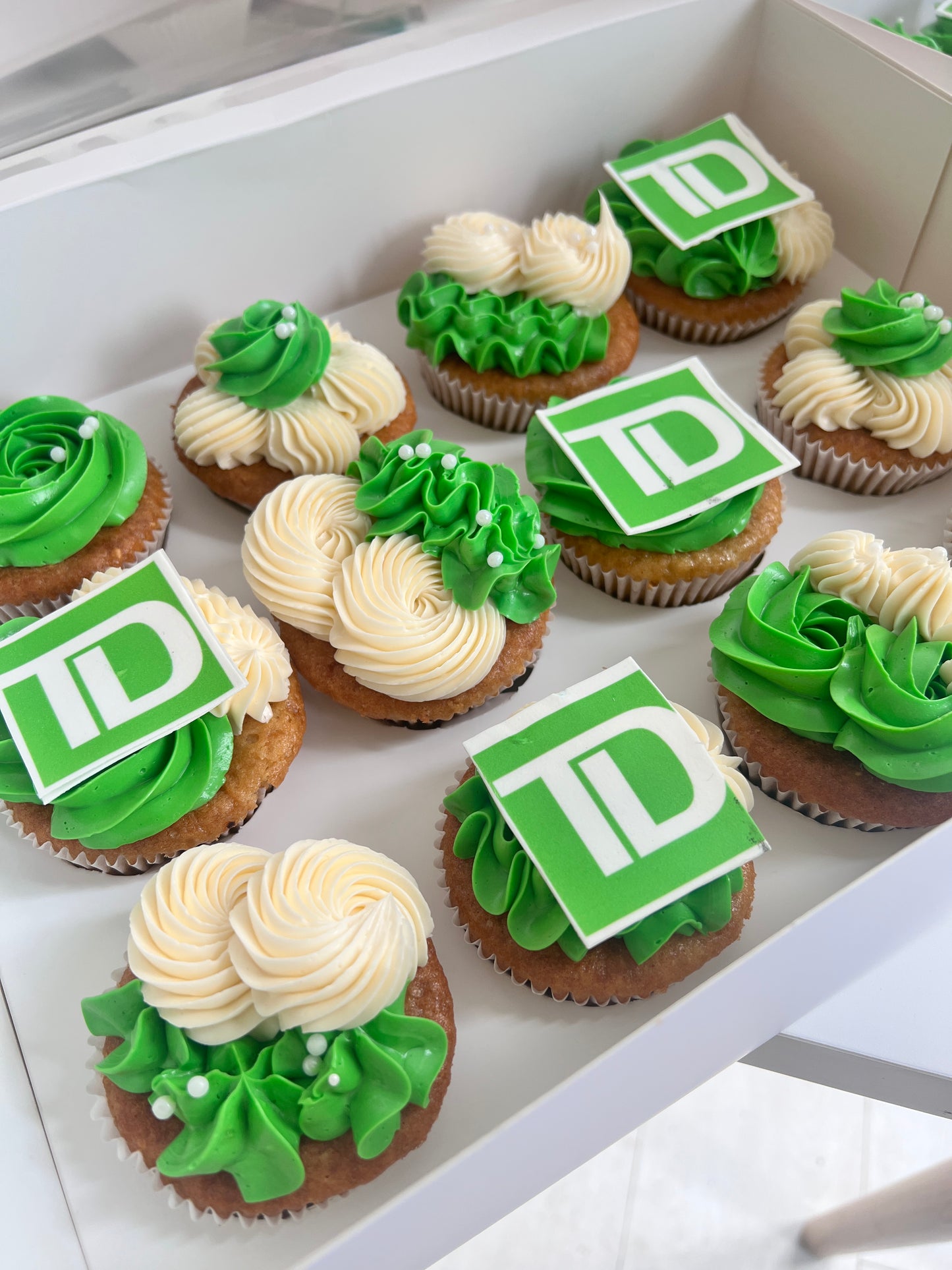 Custom Print Cupcakes