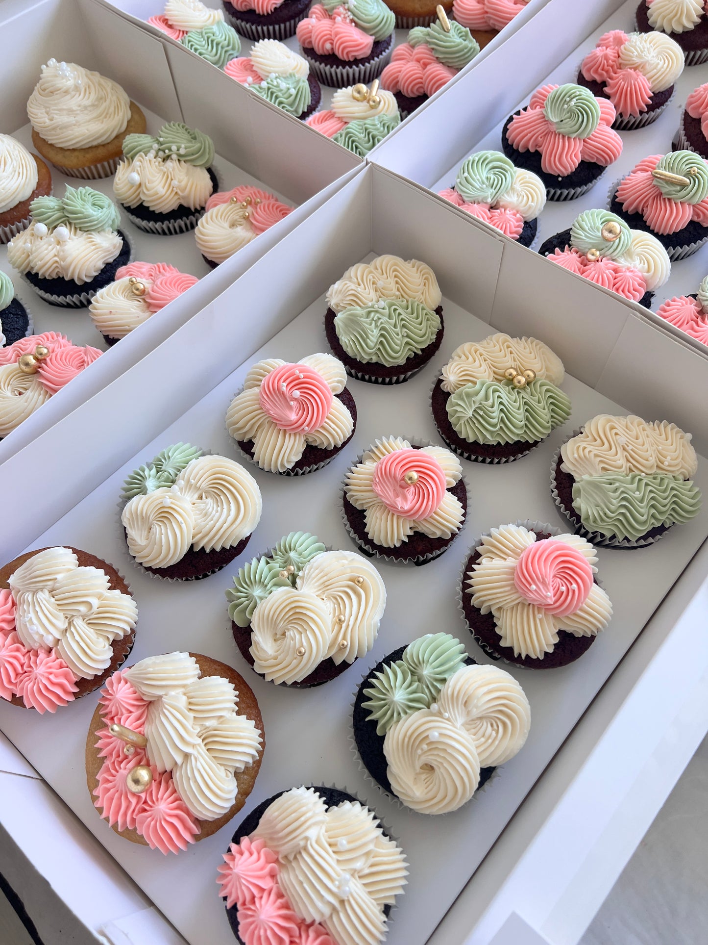 Custom Decorated Cupcakes