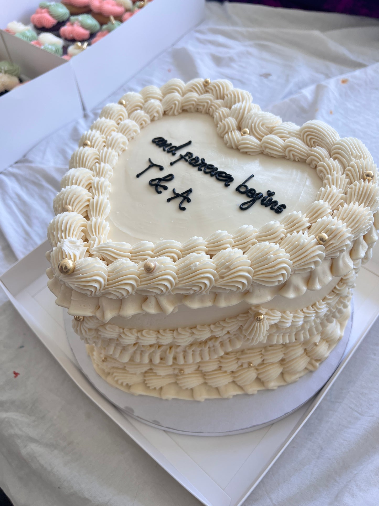 White Vintage Heart Cake (Urgent)