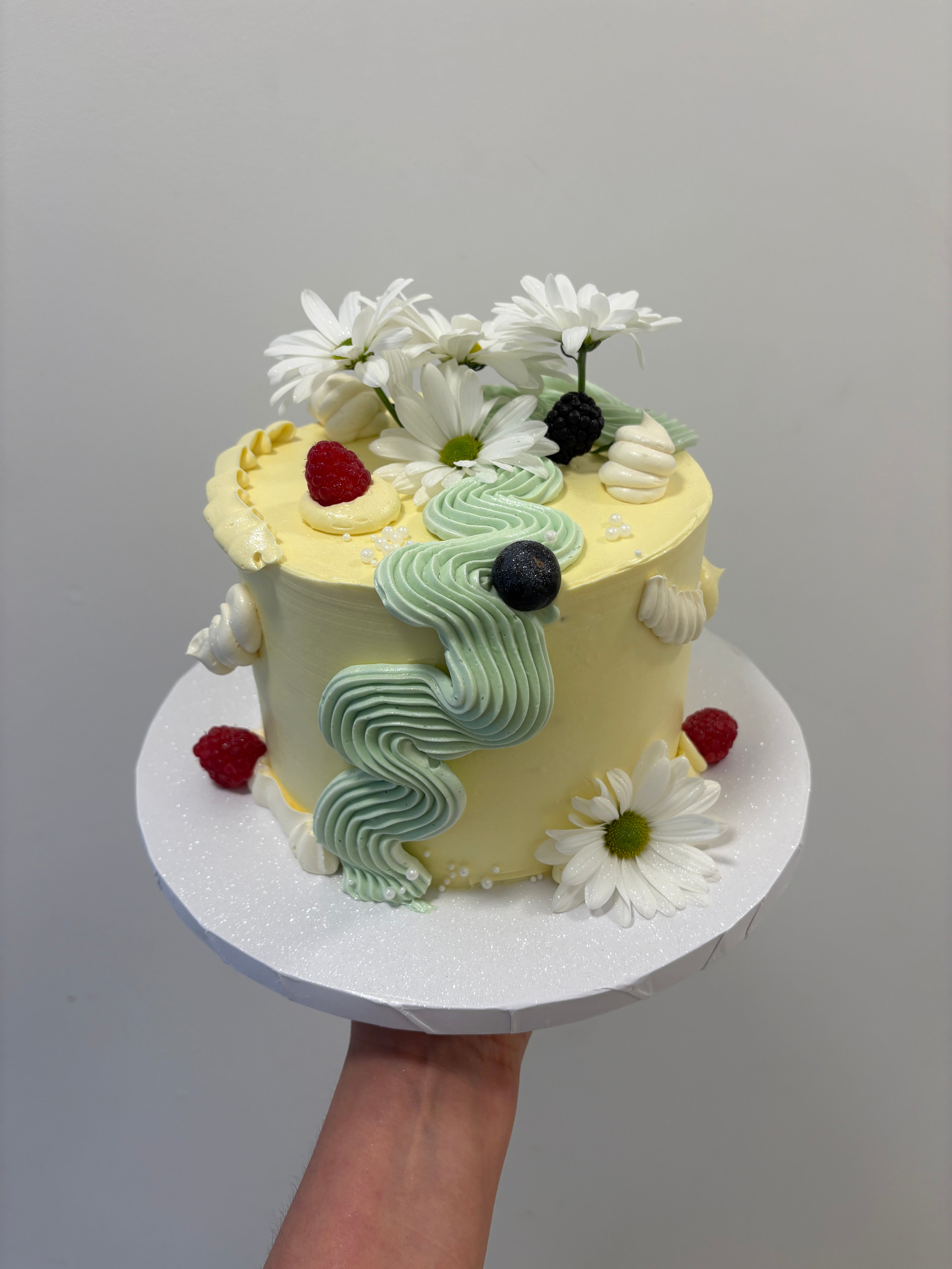Summer Swirl Cake