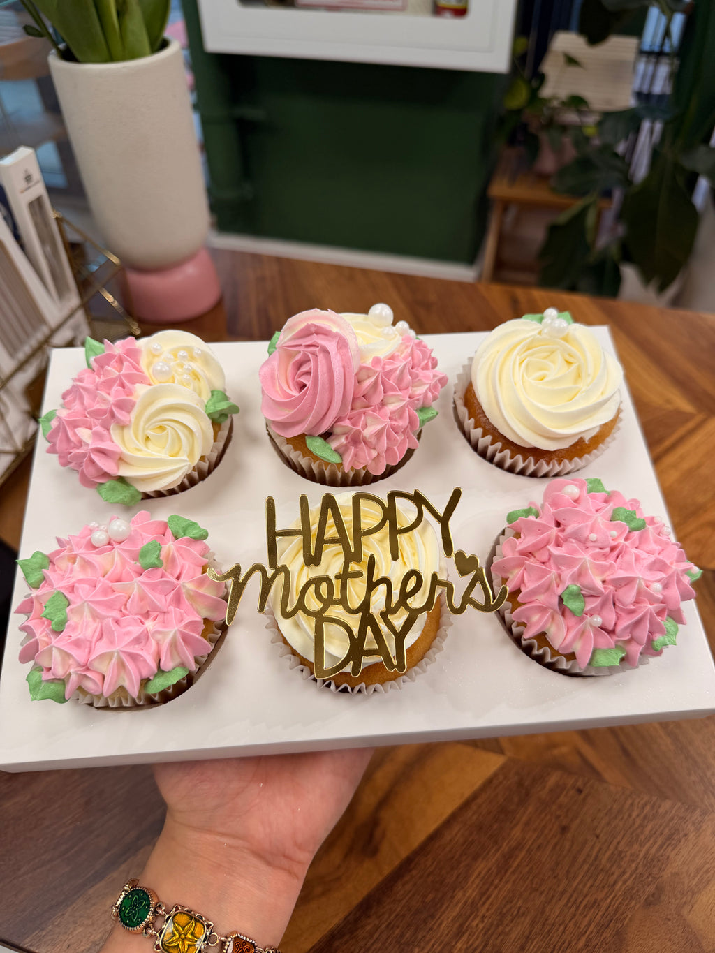 Mothers day Cupcakes Gift Box [Pack of 6]