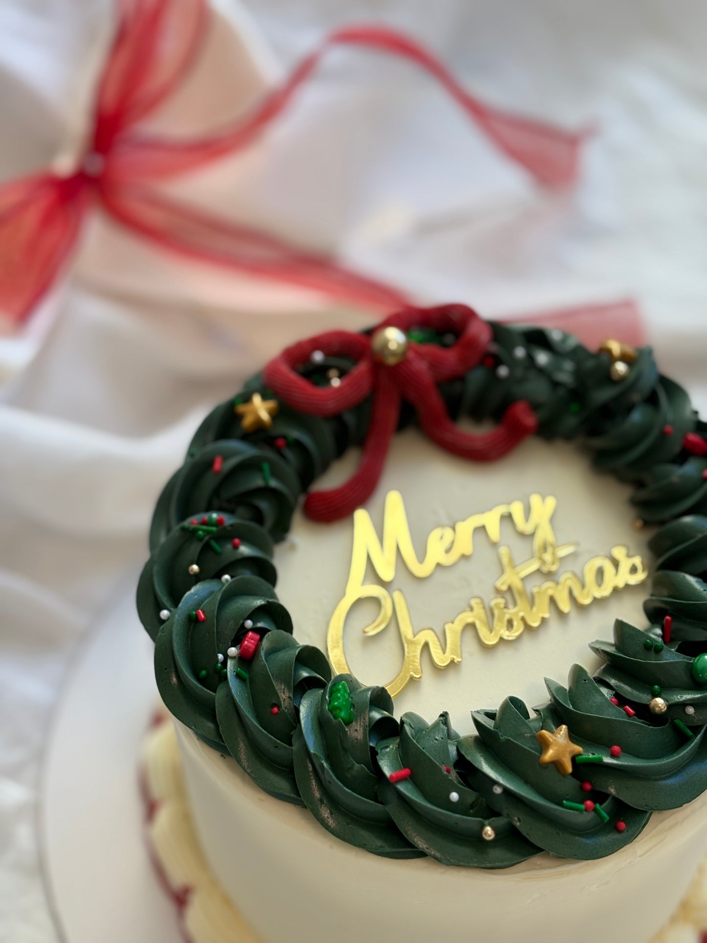 Christmas Garland Cake