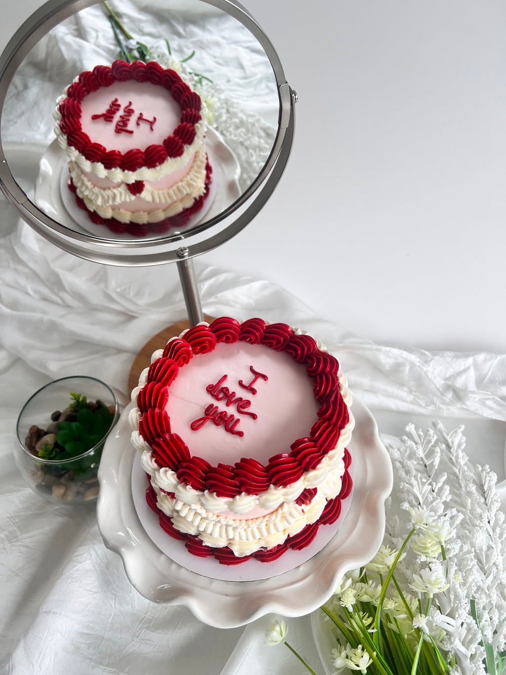 Vintage Bento Mini Cake