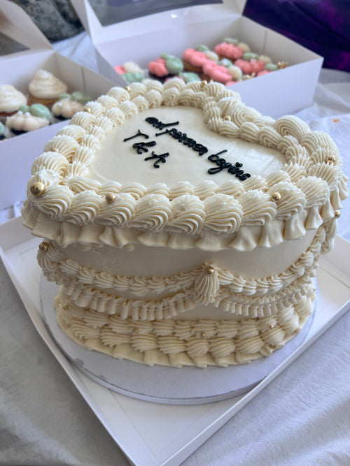 White Vintage Heart Cake