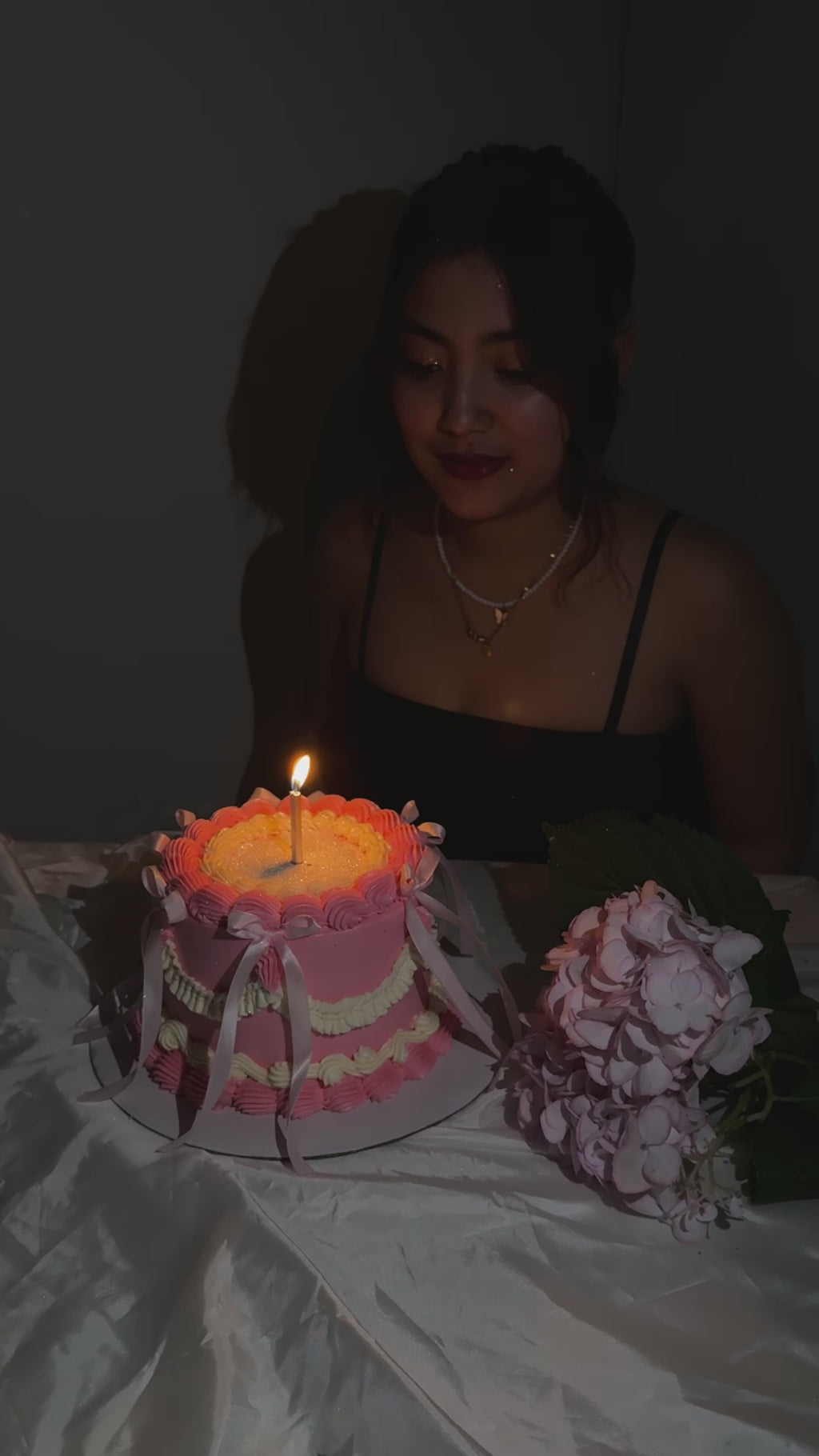 Glitter Blow Cake